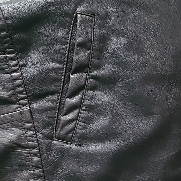 Danier leather coat - Picture 6 of 12